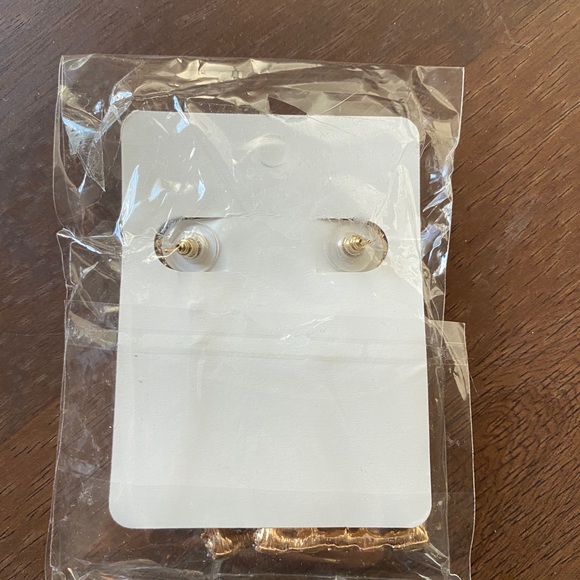 Gorgeous crystal drop earrings- never been worn - Picture 2 of 2